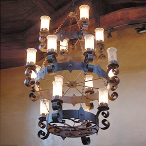 fantastico guerrero wrought iron chandelier